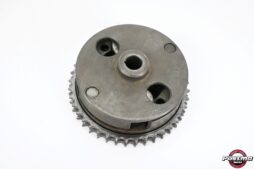 Mercedes 2.0D Brandstofpomp Poelie Nr: A6150700445 code : 621.912