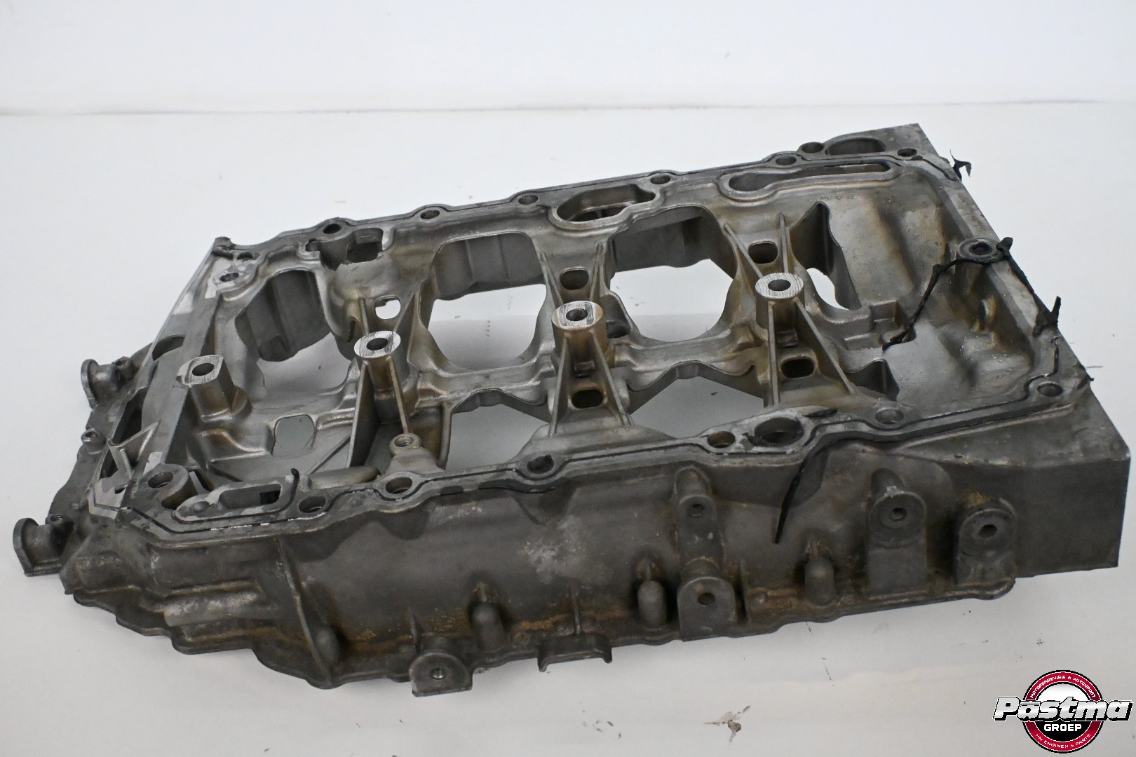 Volkswagen Golf 2.0 R Carterpan tussenstuk Nr: 06K103603BL Code: CJX - Afbeelding 3