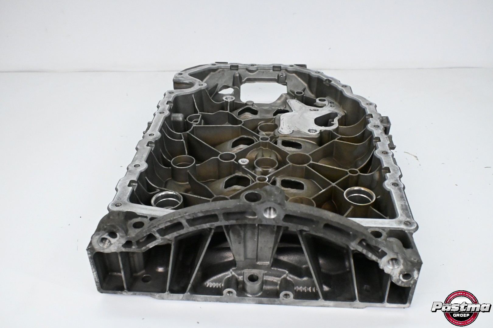 Volkswagen Passat 1.8 TSI Carterpan tussenstuk Nr: 06K103603Q Code: CJS - Afbeelding 4