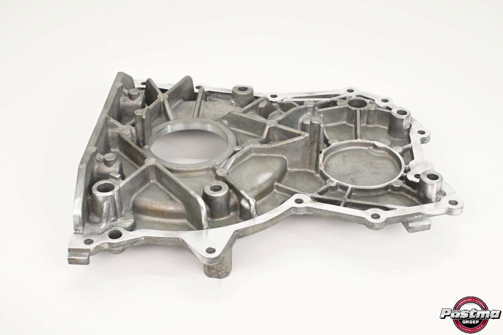 Mercedes-Benz Sprinter 3.0 CDI Distributiedeksel Nr: A6420100033 Code: 642.899 - Afbeelding 4