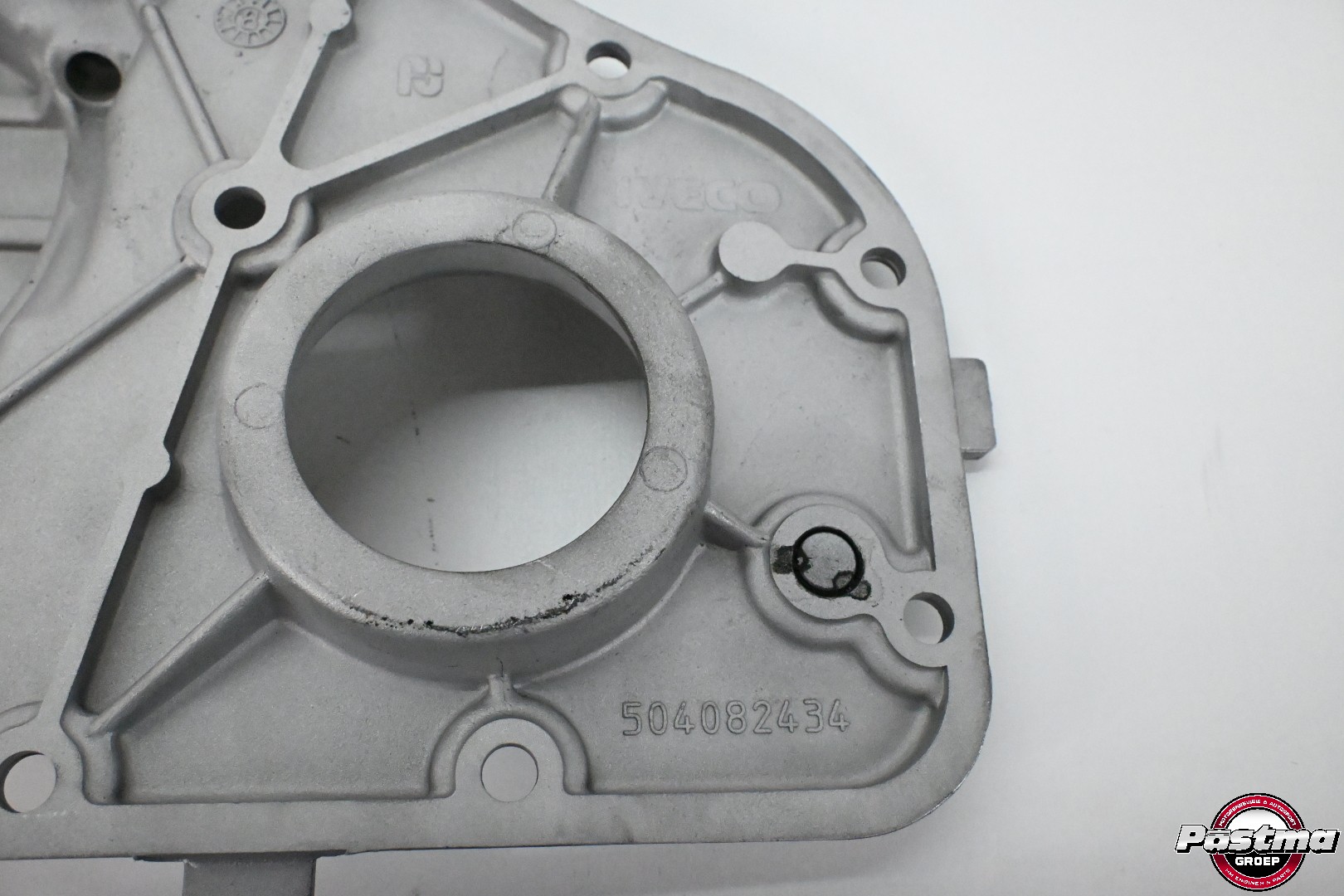 Fiat Ducato 3.0 Distributiedeksel Nr: 504082434 Code: F1CFA401A - Image 4